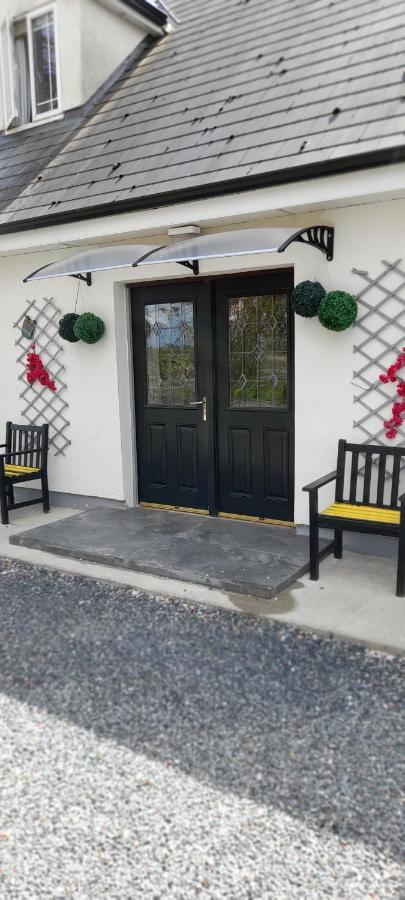 Annaswood B&B Cahir Extérieur photo